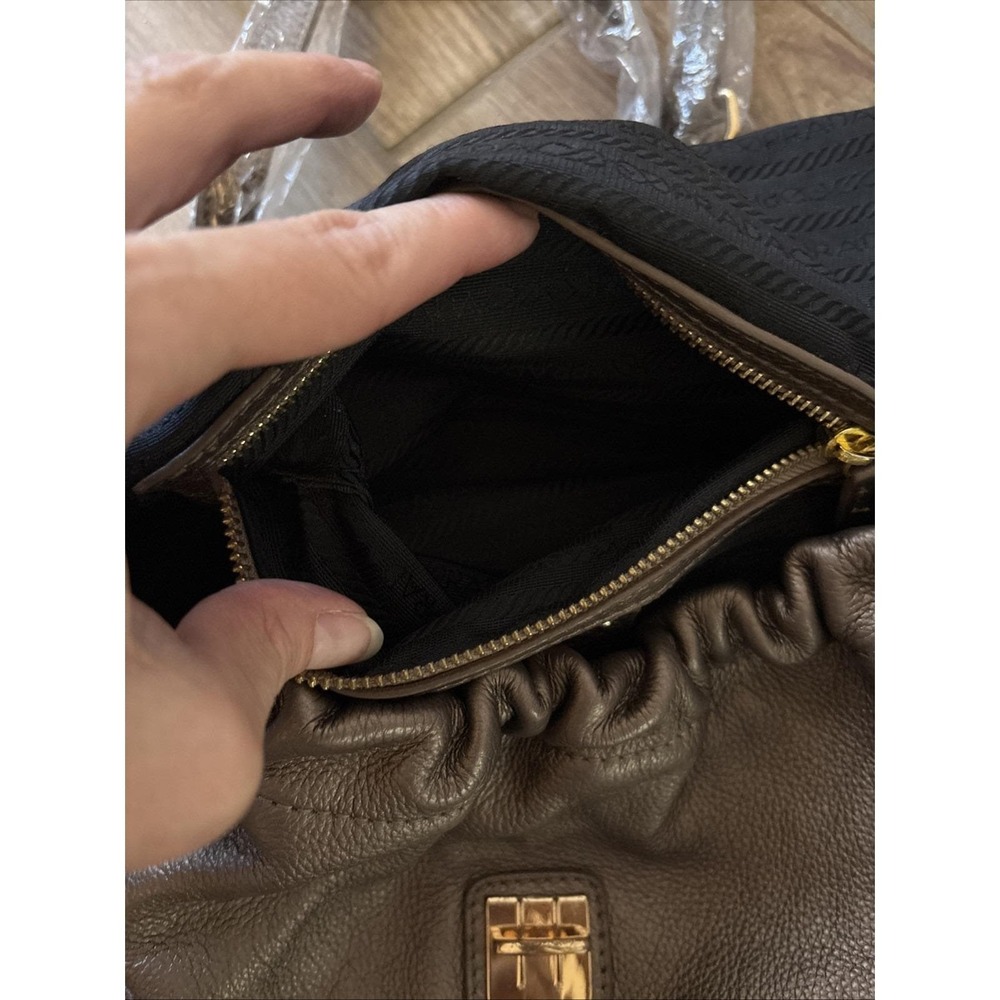 Vintage Prada Vitello Shine Copper Leather Studded Shoulder Bag Italy Gold HW - Picture 10 of 16